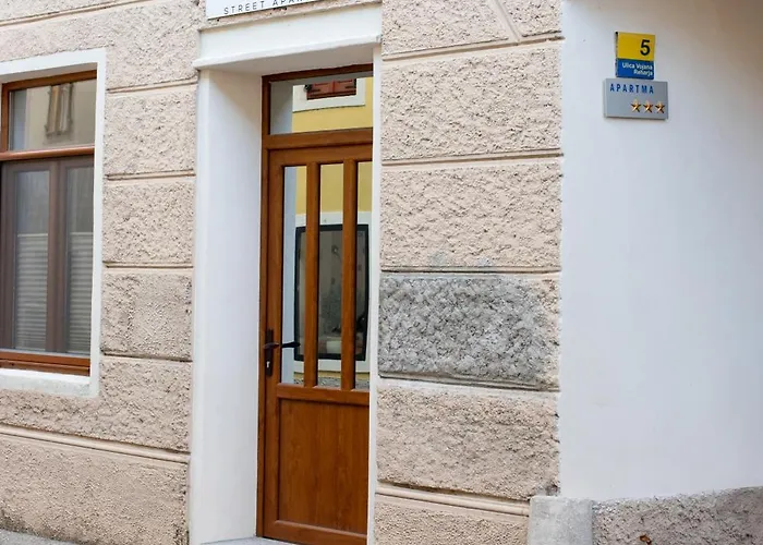 Oliver Street Apartment Vipava